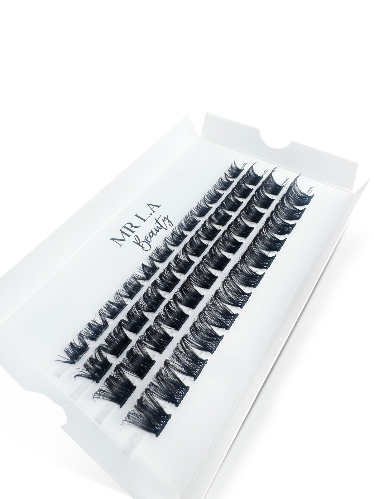 Cluster lashes